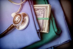 income structure travel nursing