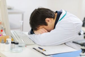  How to Sleep During the Day-originnurses.com