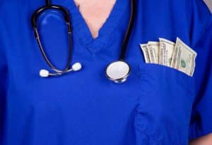 travel nurse income